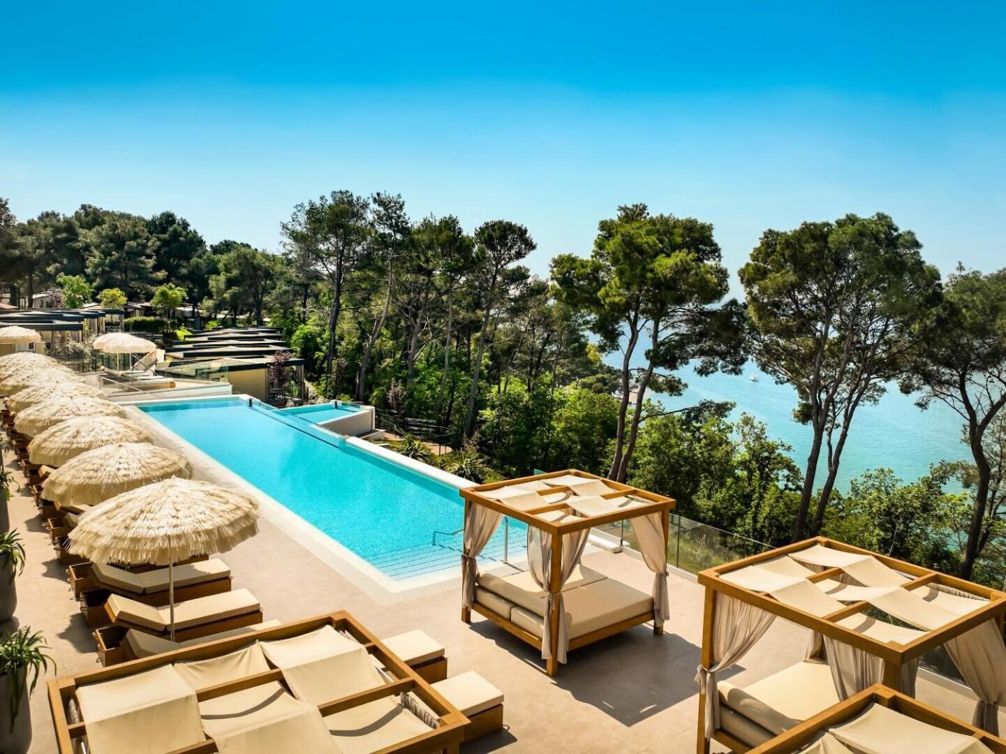 Camping Lanterna Premium Resort - Vacansoleil Maeva Porec Exterior photo
